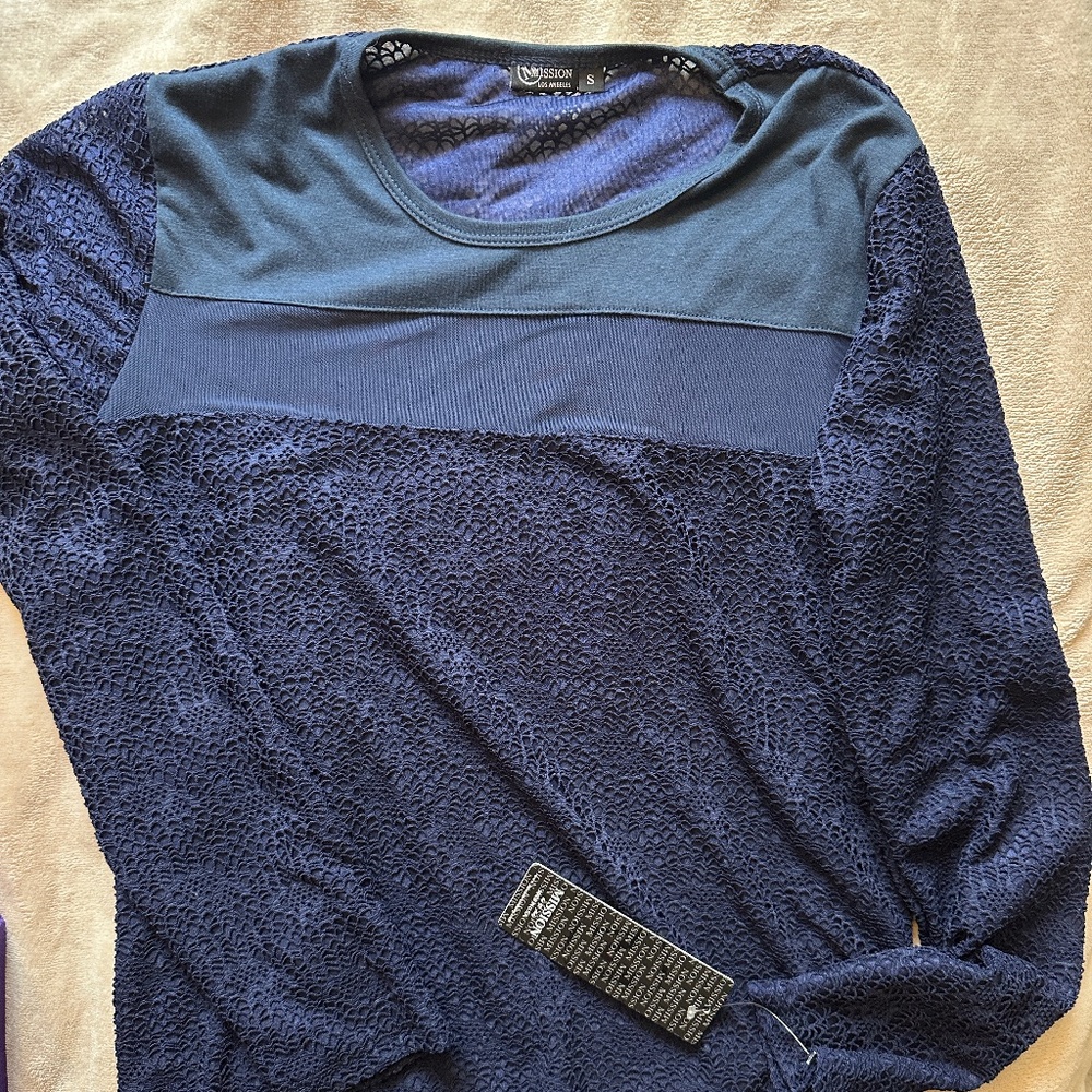 NWT Men's Mission Mesh long sleeve shirt